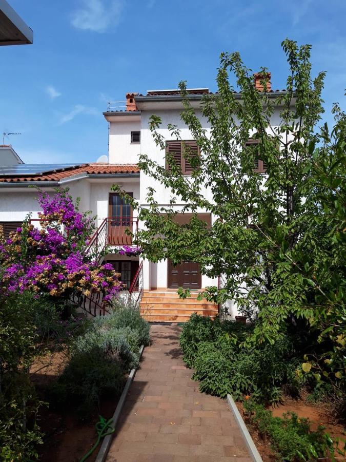 Apartment Silvana Rovinj Exterior photo